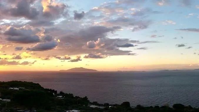Il Bacio Di Capri Bed & Breakfast 4*