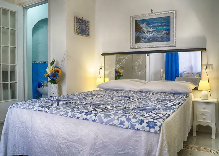 Il Bacio Di Capri 4*