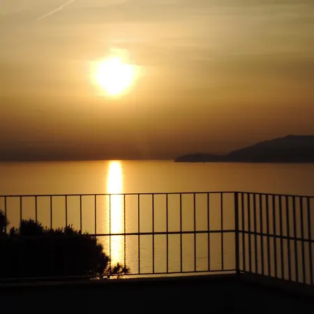 فندق مبيت وإفطار Il Bacio Di Capri أناكابْري