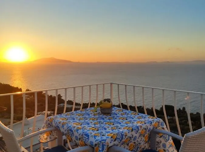 Nocleg ze śniadaniem Il Bacio Di Capri Anacapri (Isola di Capri)