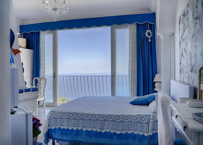 Il Bacio Di Capri Nocleg ze śniadaniem